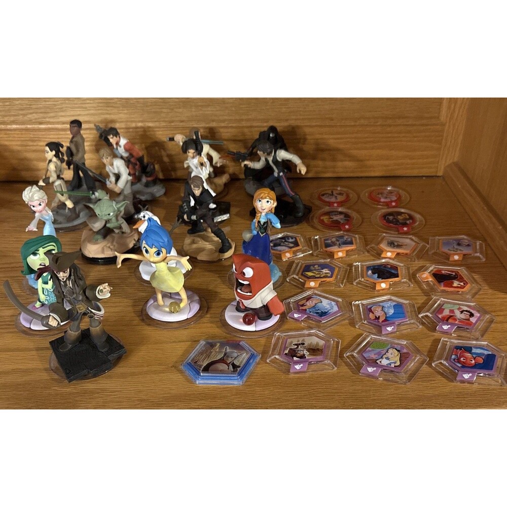 Disney Infinity 3.0 Lot 17 Figures w/ LIGHT FX YODA Inside Out Frozen + 15 Discs
